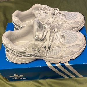Adidas ASTIR
